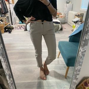Uniqlo mauve/pink chino crop pants